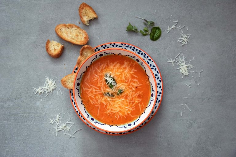 وصفة شوربة الشعيرية بالدجاج على الطريقة المنزلية