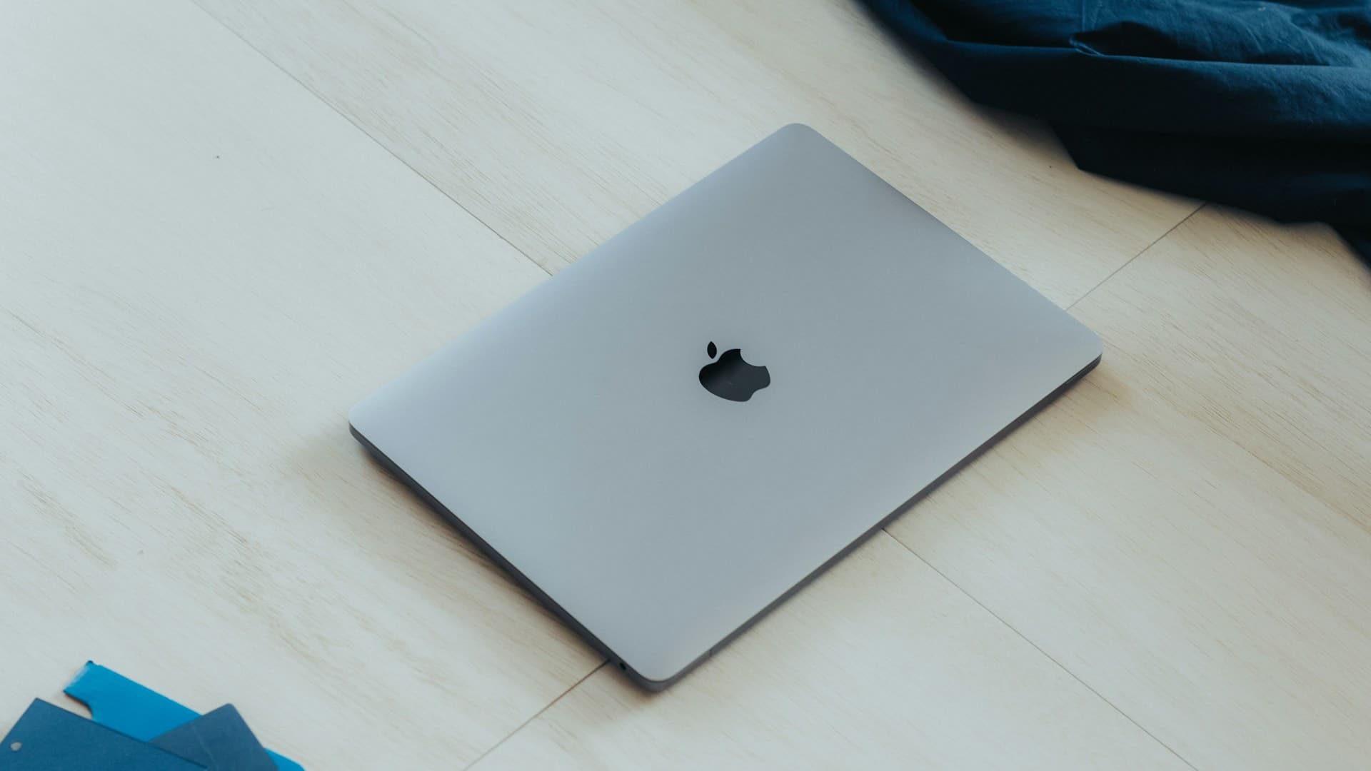 مراجعة شاملة لأداء اللابتوب MacBook Pro 2025